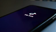 De moda a desgaste: los directos de TikTok registran su primera gran caída