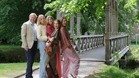 Las princesas Amalia, Alexia y Ariane, protagonistas del posado veraniego de la familia real holandesa
