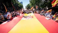 Multitudinaria petición de dimisión