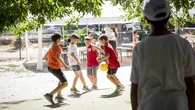 Los campamentos inclusivos de verano de la ONCE convertirán en arquitectos a cerca de 500 alumnos con y sin discapacidad