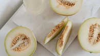 El mejor sitio de la nevera para guardar el melón y la sandía en verano sin que que se echen a perder
