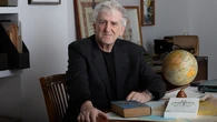 Juan Luis Arsuaga: «La vida inteligente es extremadamente improbable en el universo»