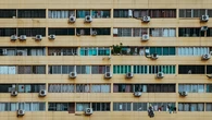 La Ley de Propiedad Horizontal lo confirma: tu comunidad te puede obligar a retirar el aire acondicionado que has instalado