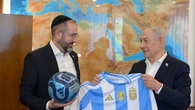 Netanyahu deja claro a quién apoyará en la final del Mundial en una llamada a Milei: "¡Buena suerte!"