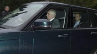El príncipe Eduardo rompe el cordón sanitario de la Corona sobre Andrés Mountbatten-Windsor