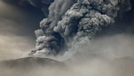 El volcán ruso Shiveluch entra en erupción y expulsa una columna de cenizas a cinco kilómetros sobre el nivel del mar