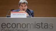 Escrivá vuelve a cargar contra las trabas y el retraso en la opa de BBVA: "Debían dedicar ya sus energías a otras cosas"