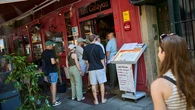 Los turistas internacionales gastan en España un 36% más que los españoles que viajan a otros países