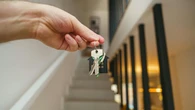 No llega ni a los 25 años y ya ha sido capaz de comprarse una casa: "No está en muy malas condiciones, pero está hecha polvo"