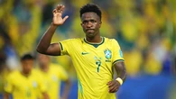 Vinicius rompe a llorar tras recordar a su abuela