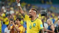 Neymar llora en su reaparición con Brasil 981 días después