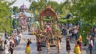 Disneyland Paris estrena nueva cabalgata de princesas con carrozas y música original