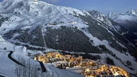 El nuevo ritual de Baqueira: nieve de día, Beso de noche