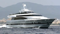 l regreso del Fortuna: el yate real que navega ahora hacia Hollywood desde el puerto de Ibiza