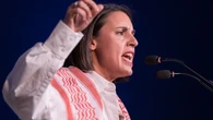 Irene Montero denuncia el machismo cotidiano atacando a la 'machosfera': "Luego la lavadora en casa la pone su madre"