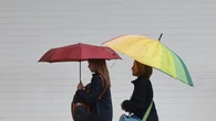 La AEMET avisa de que la DANA se reactiva este sábado con tormentas y granizo en varias zonas de la península, aunque matiza que los termómetros del sur rozarán los 36 grados