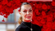 De Begoña Vargas a Belén Esteban o Mar Flores: los mejores looks de la alfombra roja del estreno de la segunda temporada de 'Berlín' en Sevilla