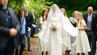 La boda royal de Peter Phillips y Harriet Sperling: los reyes Carlos y Camilla, entre los invitados