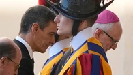 Sánchez se reúne con el Papa León XIV en el Vaticano y abordan la necesidad de diálogo entre Iglesia, Gobierno y la sociedad