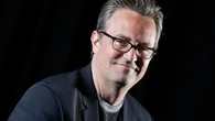 Subastan objetos de Matthew Perry por más de 2,2 millones de dólares