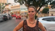 Amelia Bono confirma que el leopardo sigue siendo el estampado estrella del verano con el vestido de H&M de 25 euros que favorece a todas