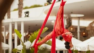 Marbella vibra en rojo con el gran cierre de temporada de Nikki Beach