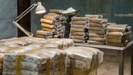 Histórico operativo: incautan 500 kilos de cocaína ocultos en un torno enviado desde Argentina