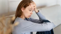 Estos comportamientos diarios revelan que sufres ansiedad de forma habitual