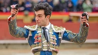 La Federación Taurina Valenciana premia a Rufo como triunfador de la temporada en Valencia