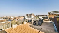 Confirmado por la Ley de Propiedad Horizontal: si tu vecino tiene un piso turístico puede usar la terraza comunitaria si cumple esto