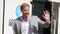 Las otras visitas privadas del príncipe Harry durante su estancia en Reino Unido