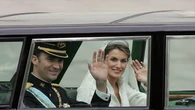 22 años de Felipe y Letizia: del polémico noviazgo al gran sostén de la Corona
