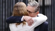 Europa reacciona a la dimisión de Starmer con una elogiosa despedida