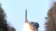 El misil nuclear ruso Burevestnik vuela dejando tras de sí una estela de material radiactivo, según el MIT