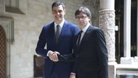 El PSOE se prepara para amnistiar políticamente a Puigdemont mediante su reunión con Illa