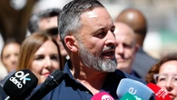 La “prioridad nacional” de Vox empieza en los comedores escolares: Aragón suspende el reparto de fruta extranjera
