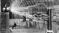 Tesla: obsesivo, visionario, anoréxico, neurótico, introvertido... Único