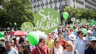 Asociaciones provida se manifiestan en Madrid contra el blindaje del aborto