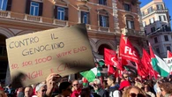 Una huelga nacional sacude Roma: los trabajadores exigen paz y derechos en una protesta masiva