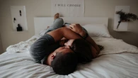 ¿Por qué pierdo el deseo aunque mi relación sea súper feliz?¿Es normal? La psicóloga Mónica Branni lo explica