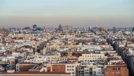 Un arquitecto desvela el error que puede convertir tu vivienda en un horno: es el factor que más influye en el calor dentro de casa