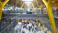 Avalancha turística: las aerolíneas programan 14,3 millones de asientos en vuelos internacionales a España en julio, un 8,7% más