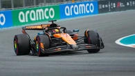 Piastri da una lección a Verstappen y gana en Miami con otro descalabro de Alonso y Aston Martin