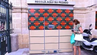 El mercado de siempre se reinventa: Jerez estrena taquillas refrigeradas para comprar por WhatsApp y recoger con un QR