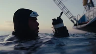 Ross Edgly y un reto imposible, dar la vuelta a Islandia nadando