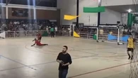 Muere un portero brasileño tras parar un penalti en pleno partido de fútbol sala