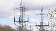 La investigación europea ve fallos en las plantas generadoras y en la red eléctrica pero no señala culpables del apagón