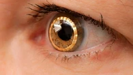 Desarrollan lentillas que permiten ver lo invisible incluso con los ojos cerrados