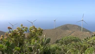 En el Hierro no se fue la luz: la isla que funciona con energías renovables