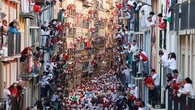 Pamplona se prepara para arrancar mañana nueve días de locura sanferminera